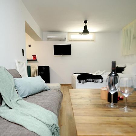 Menta Piperita Lägenhet Heraklion Exteriör bild